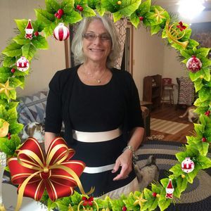 Meet your Posher, Elaine